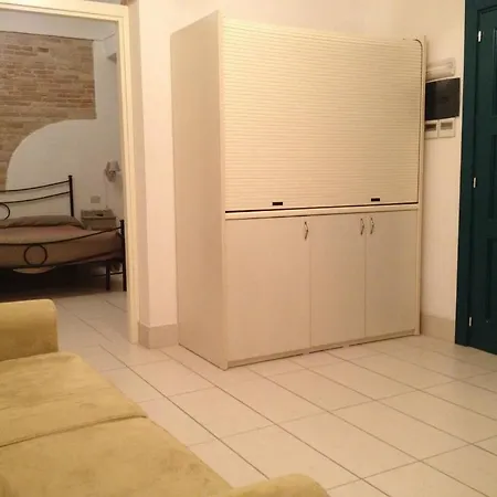 Le Dimore Al Vecchio Teatro Bed & Breakfast 3*