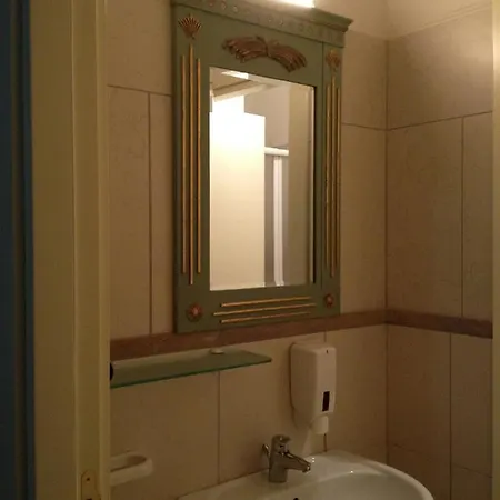 Le Dimore Al Vecchio Teatro Bed & Breakfast Ortona